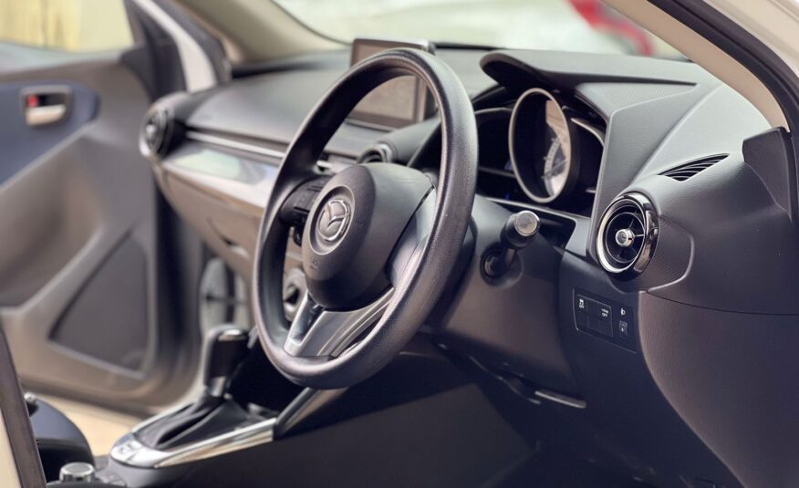 2015 MAZDA DEMIO