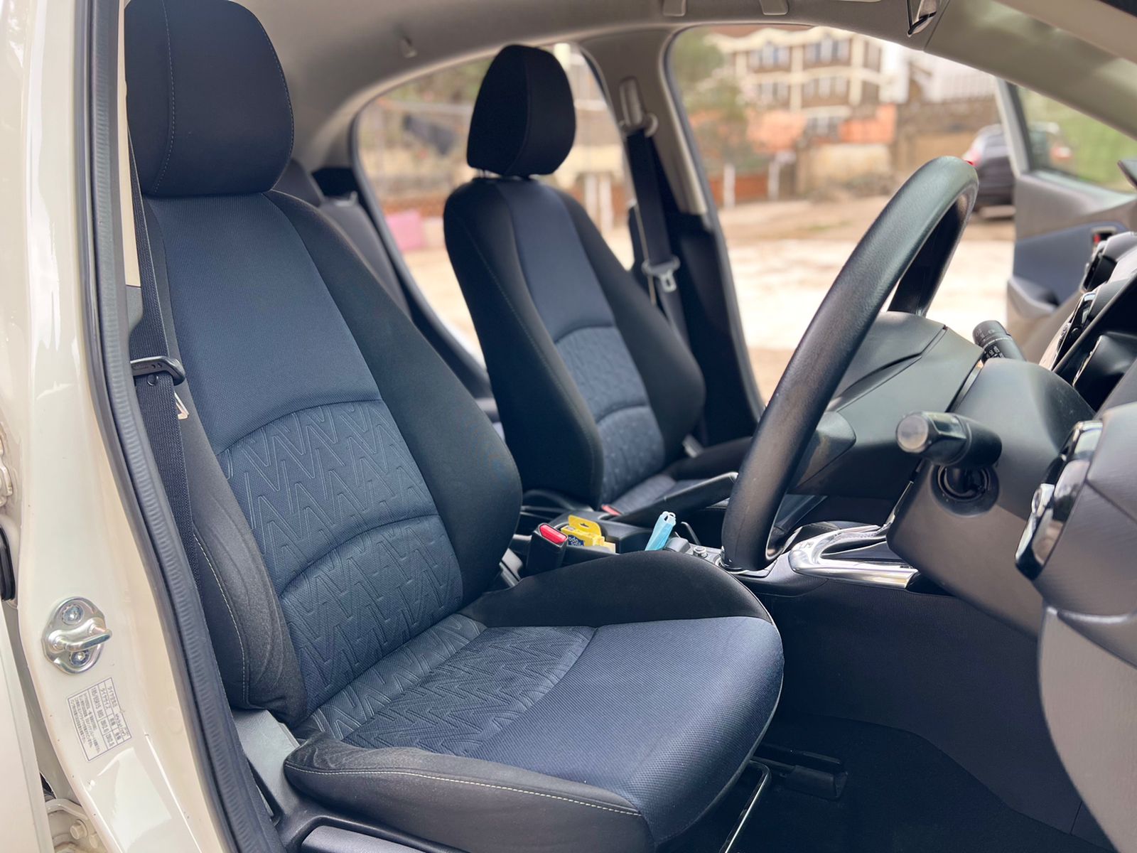 2015 MAZDA DEMIO