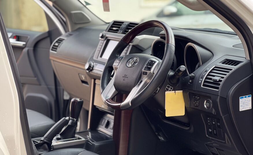 2015 TOYOTA LAND-CRUISER PRADO TZG