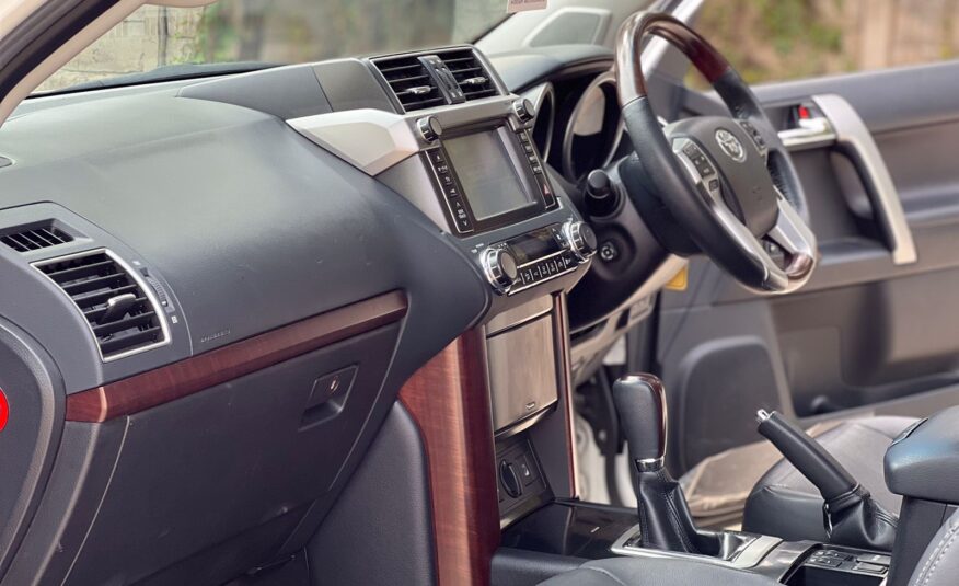 2015 TOYOTA LAND-CRUISER PRADO TZG