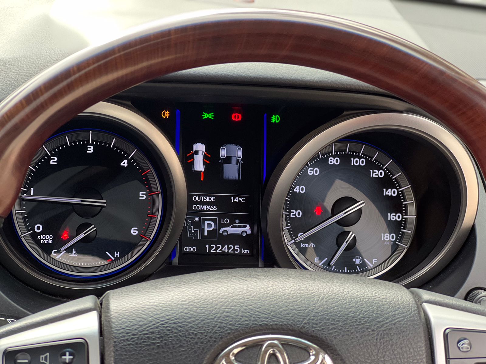 2015 TOYOTA LAND-CRUISER PRADO TZG
