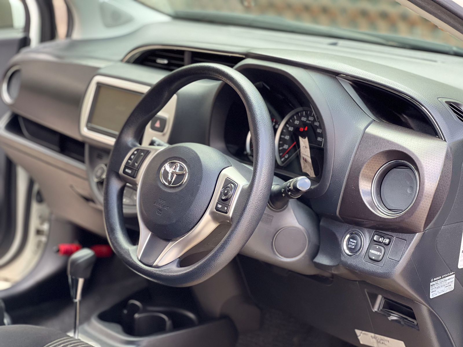 2015 TOYOTA VITZ JEWELA