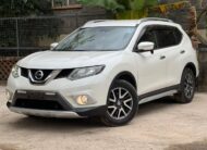 2015 NISSAN X-TRAIL