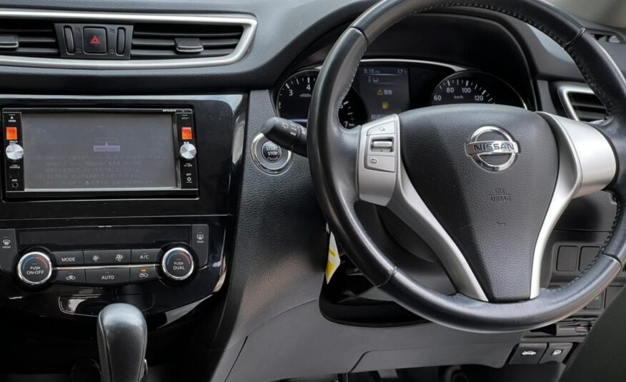 2015 NISSAN X-TRAIL
