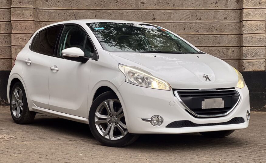 2015 PEUGEOT 208