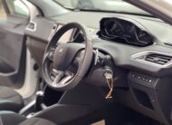 2015 PEUGEOT 208