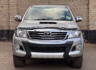 2014 TOYOTA HILUX