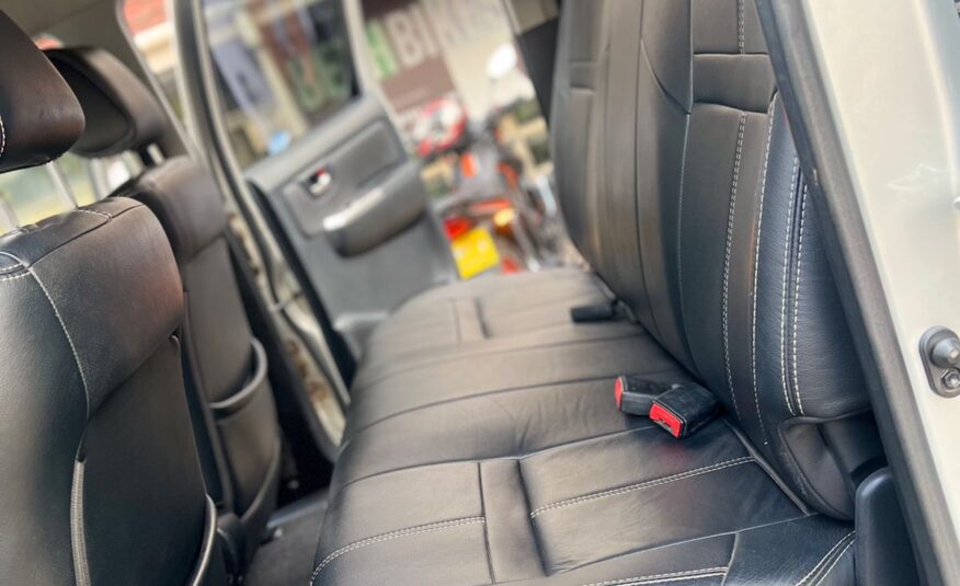 2014 TOYOTA HILUX