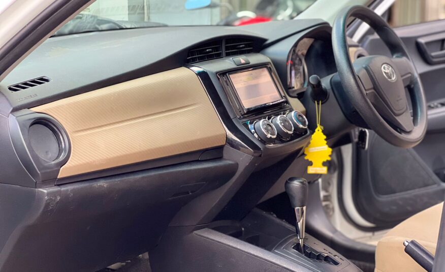 2014 TOYOTA AXIO