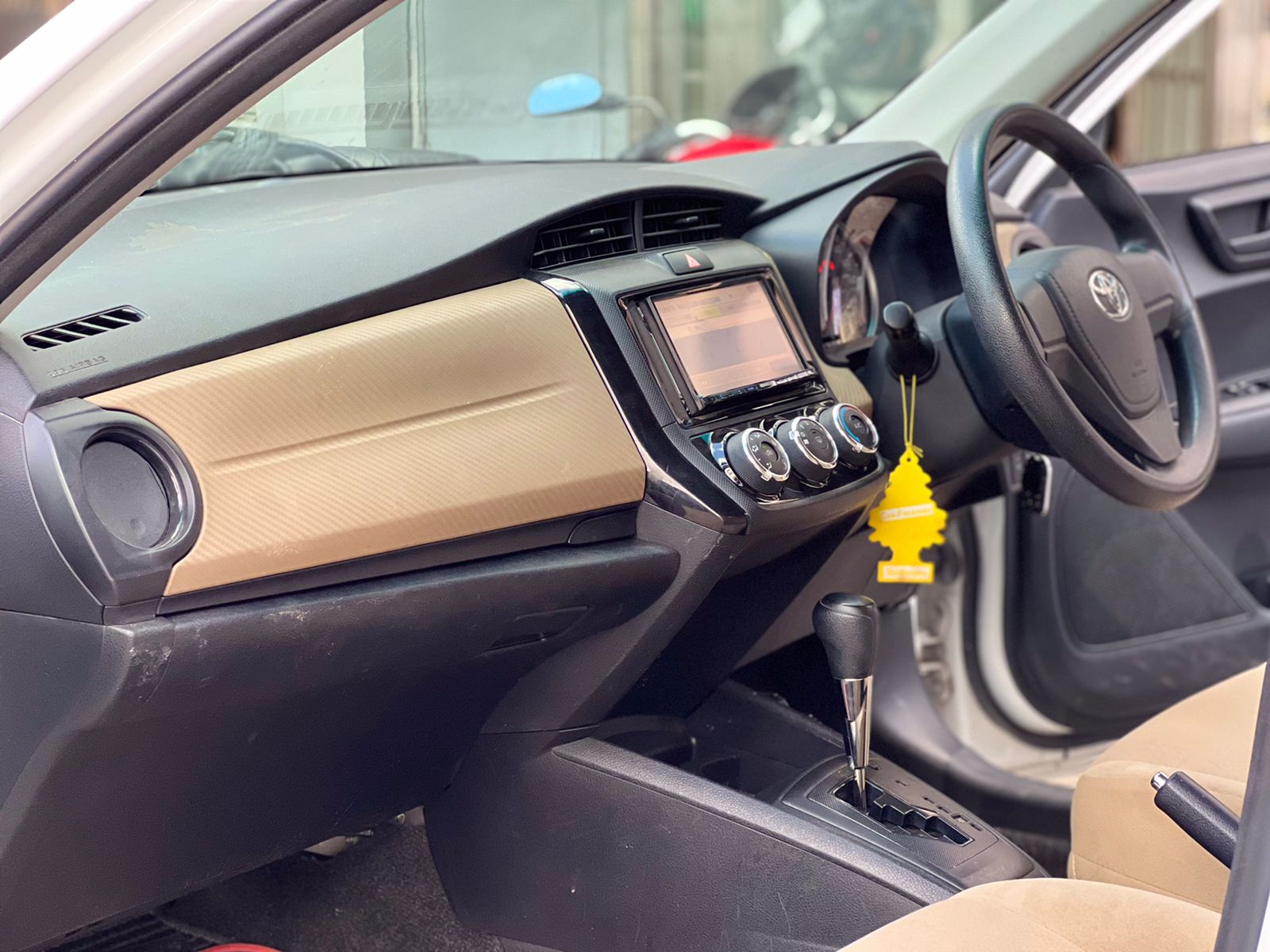 2014 TOYOTA AXIO