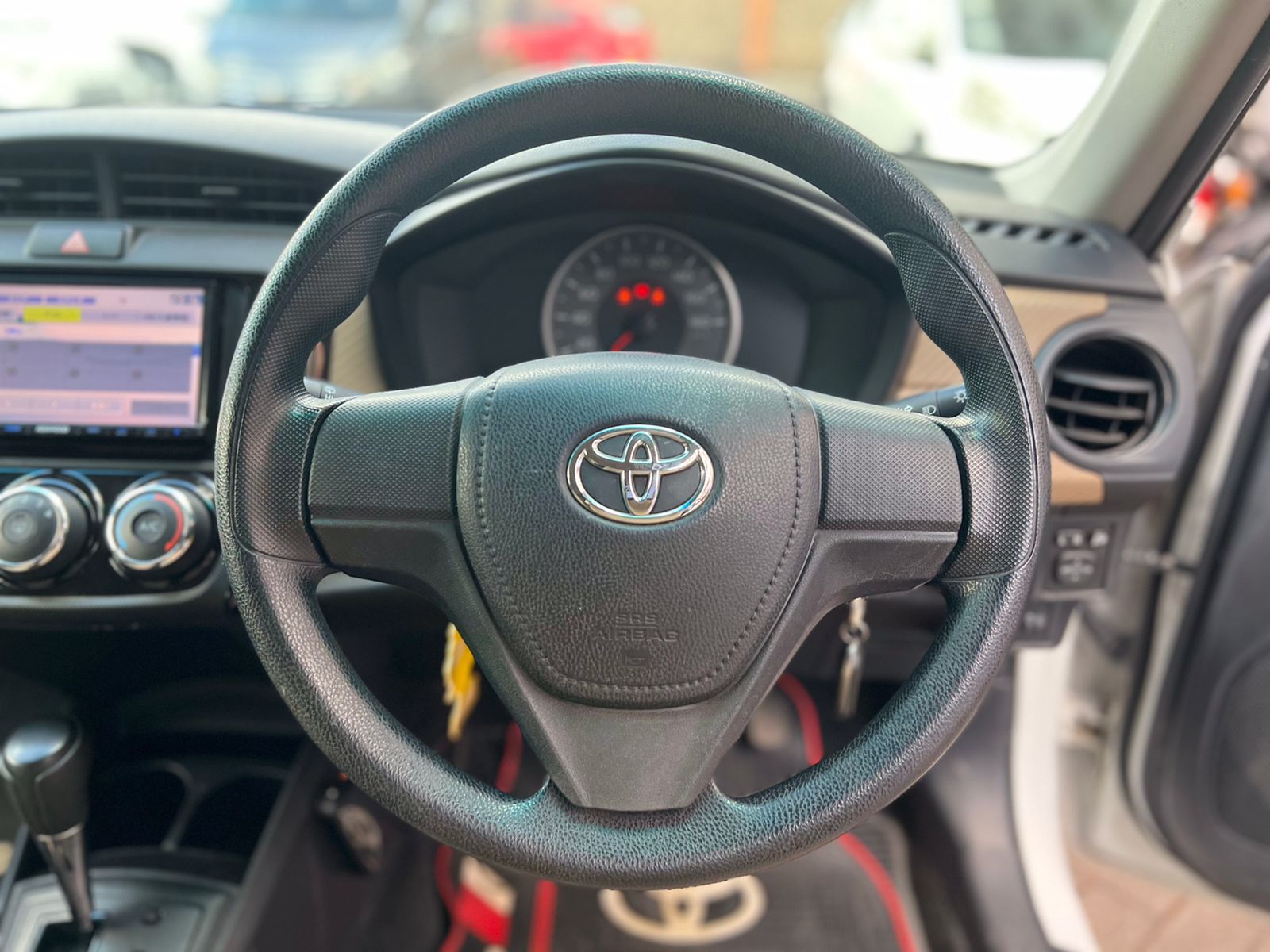 2014 TOYOTA AXIO