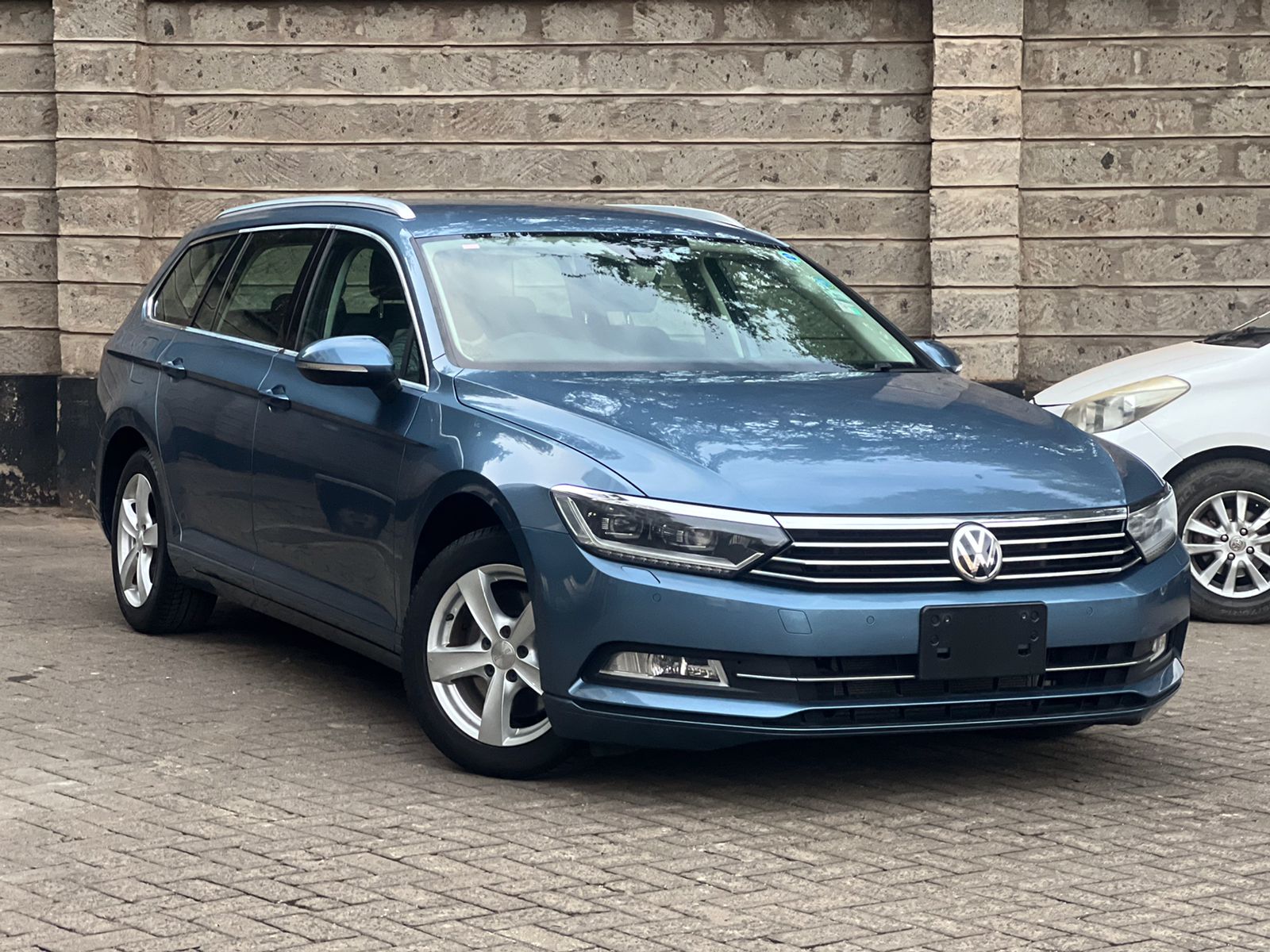 2015 VOLKSWAGEN PASSAT VARIANT
