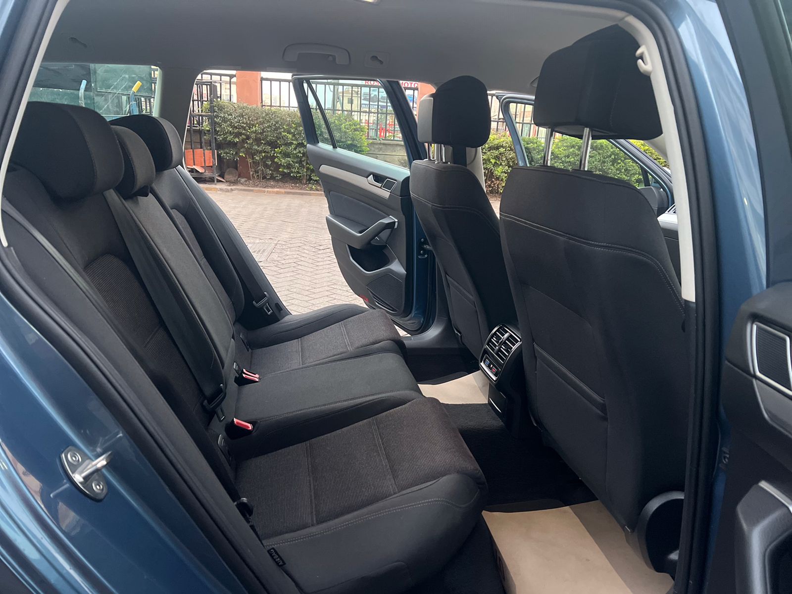 2015 VOLKSWAGEN PASSAT VARIANT
