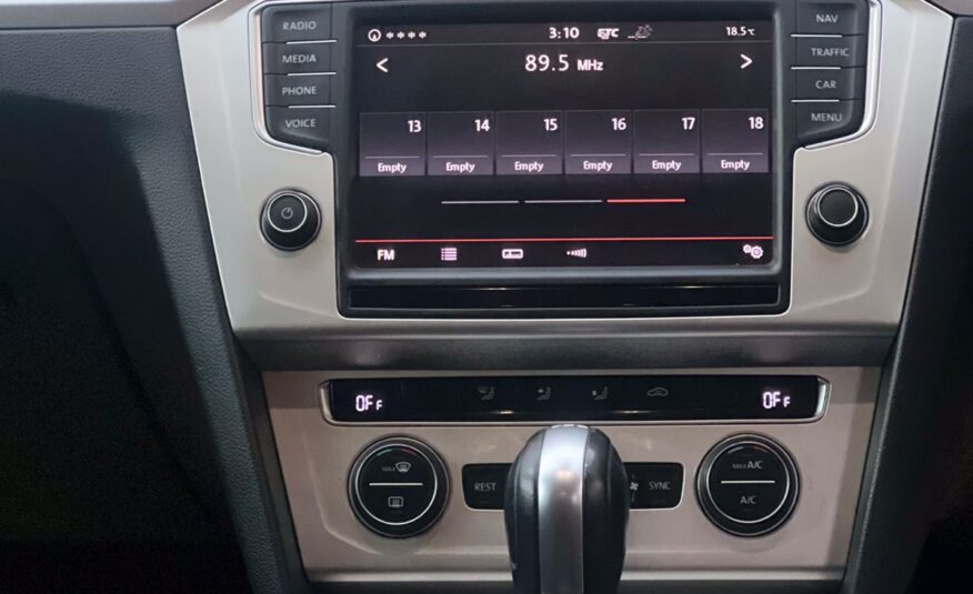 2015 VOLKSWAGEN PASSAT VARIANT