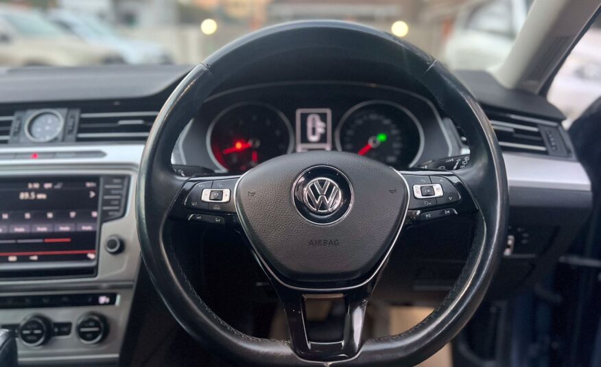 2015 VOLKSWAGEN PASSAT VARIANT