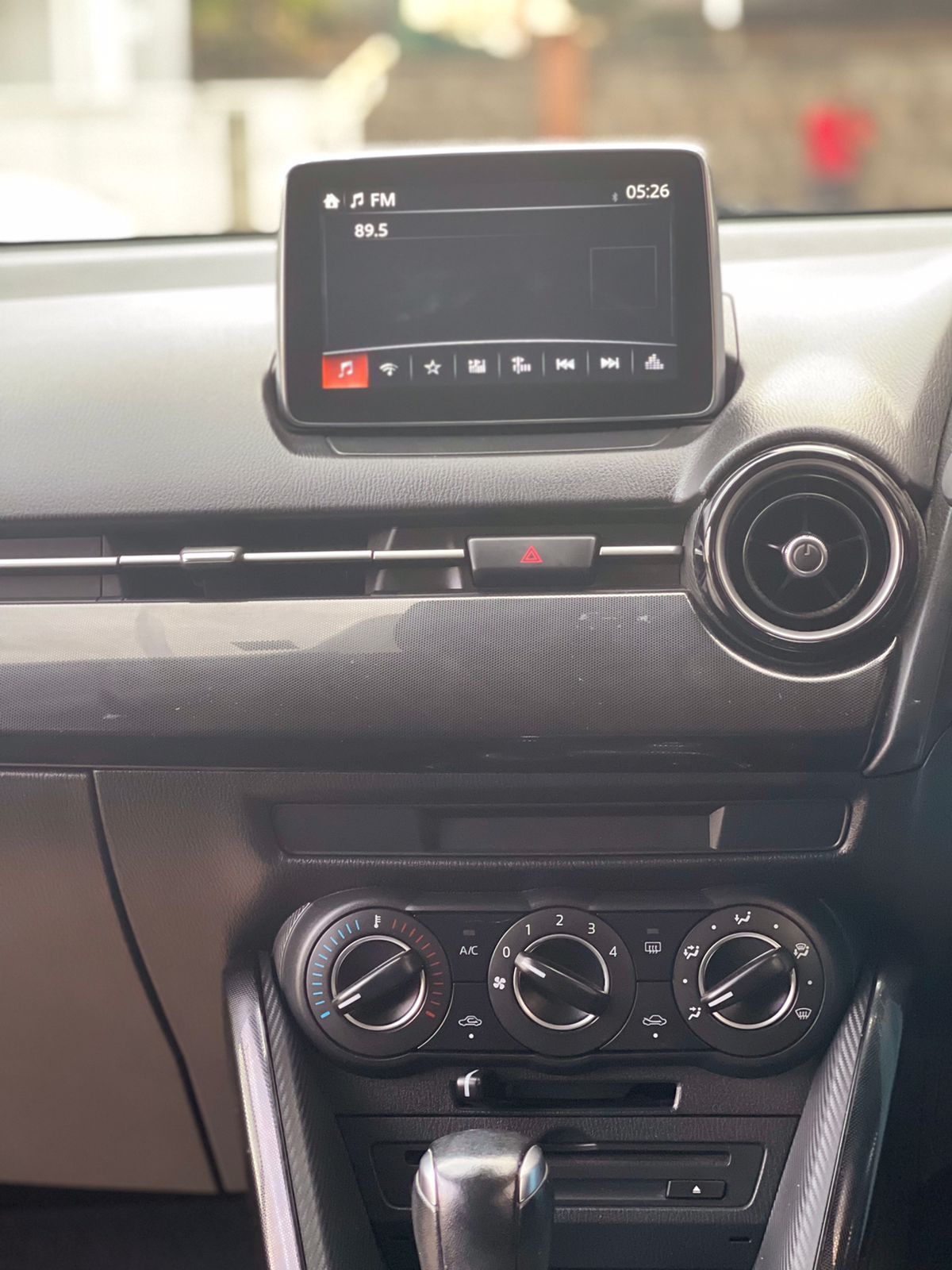 2015 MAZDA DEMIO