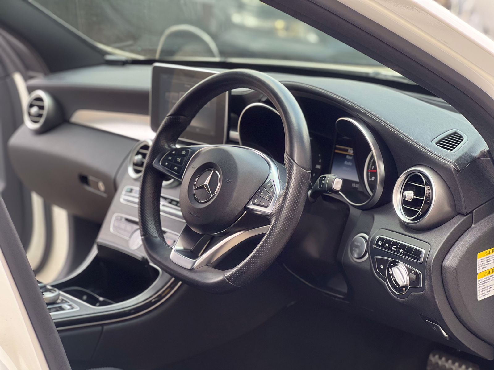 2015 MERCEDES BENZ C200 AMG-LINE