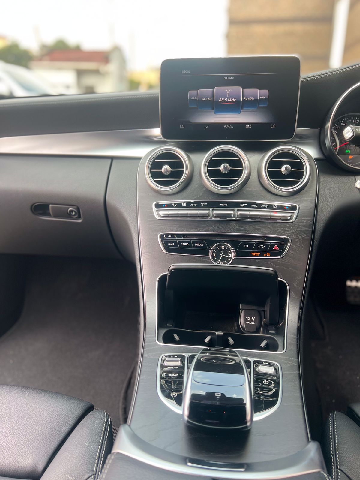 2015 MERCEDES BENZ C200 AMG-LINE