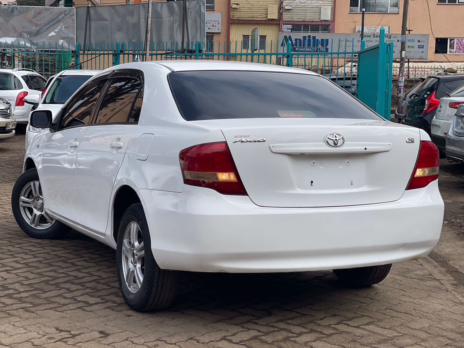 2011 Toyota Axio