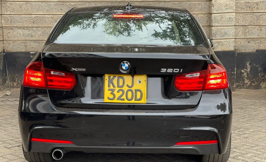 2015 BMW 320i Msport