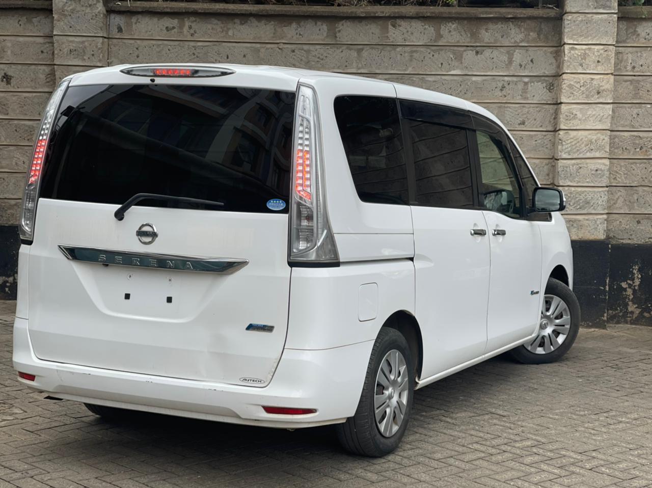 2014 Nissan Serena
