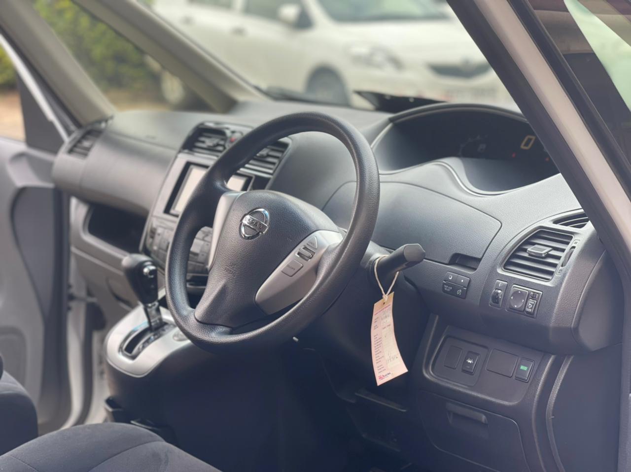 2014 Nissan Serena