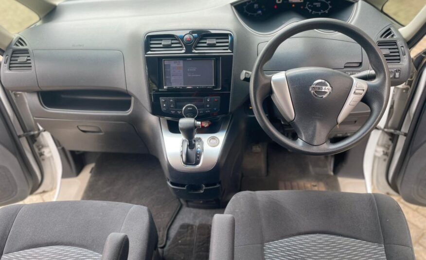 2014 Nissan Serena