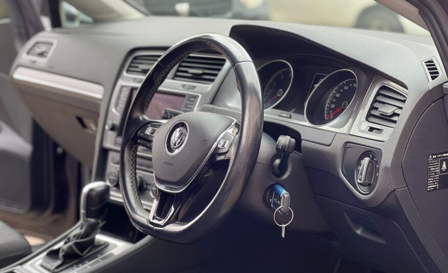 2015 Volkswagen Golf TSI LOUNGE