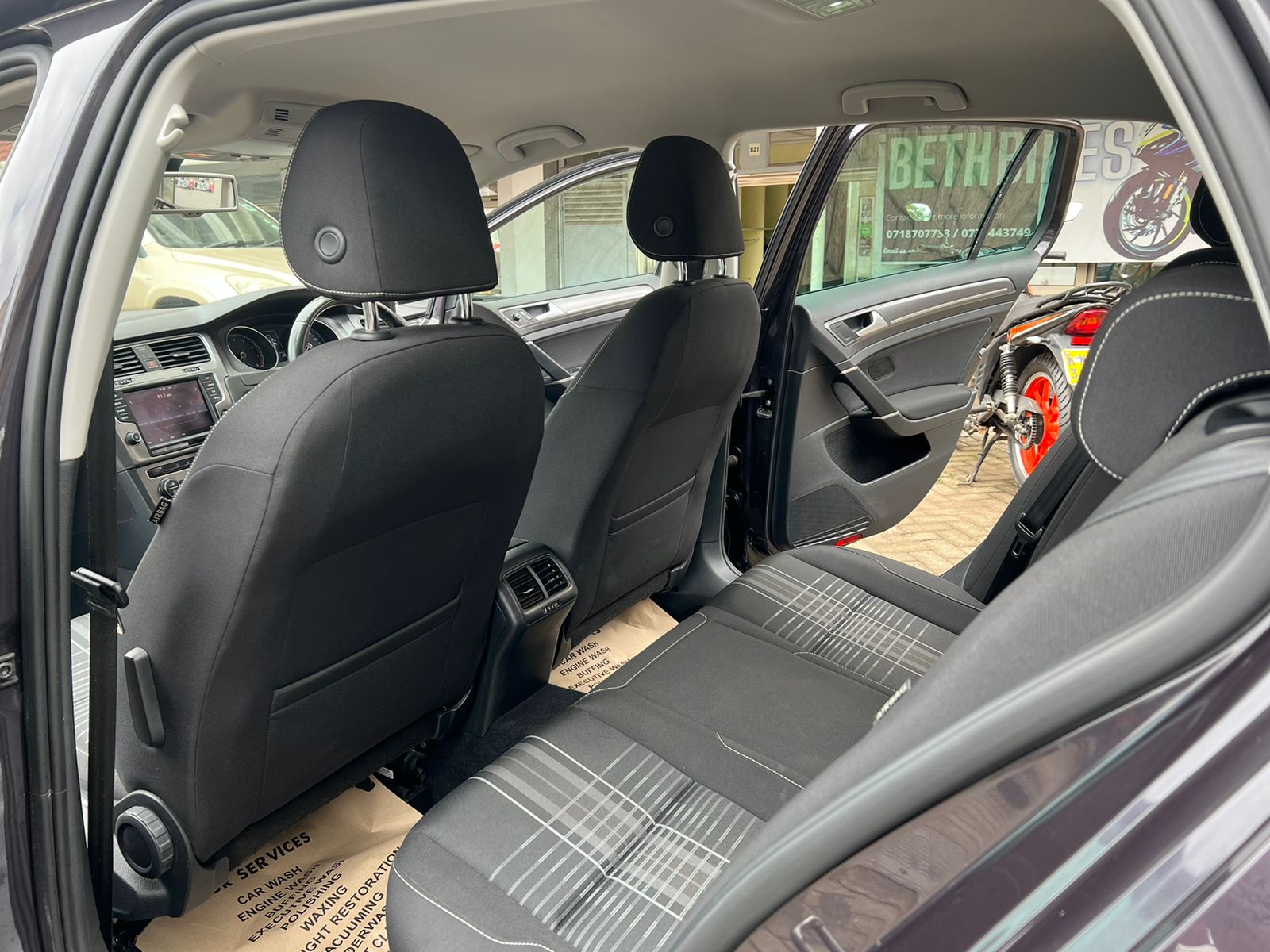 2015 Volkswagen Golf TSI LOUNGE