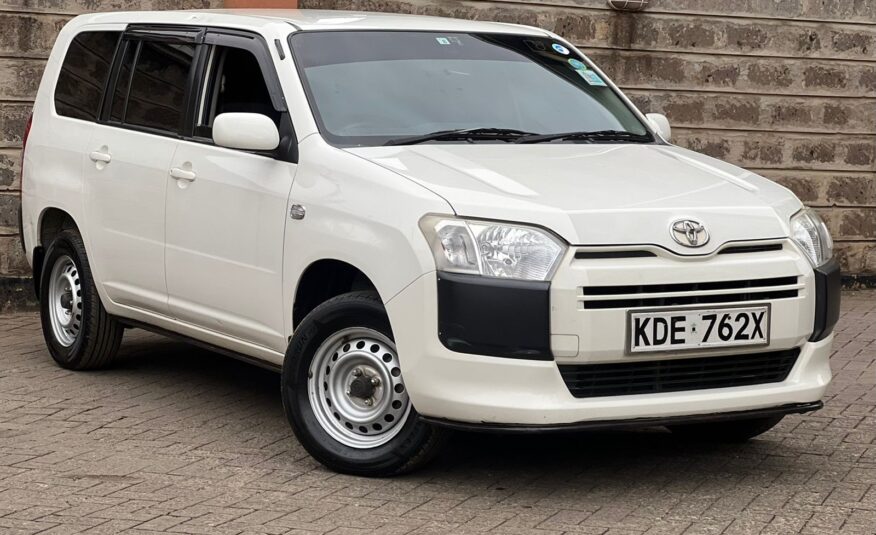 2015 Toyota Succeed