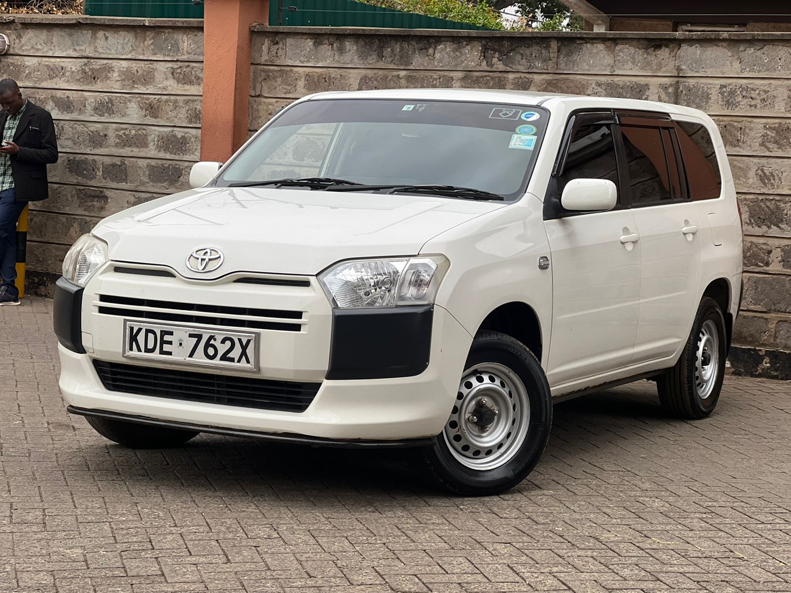 2015 Toyota Succeed