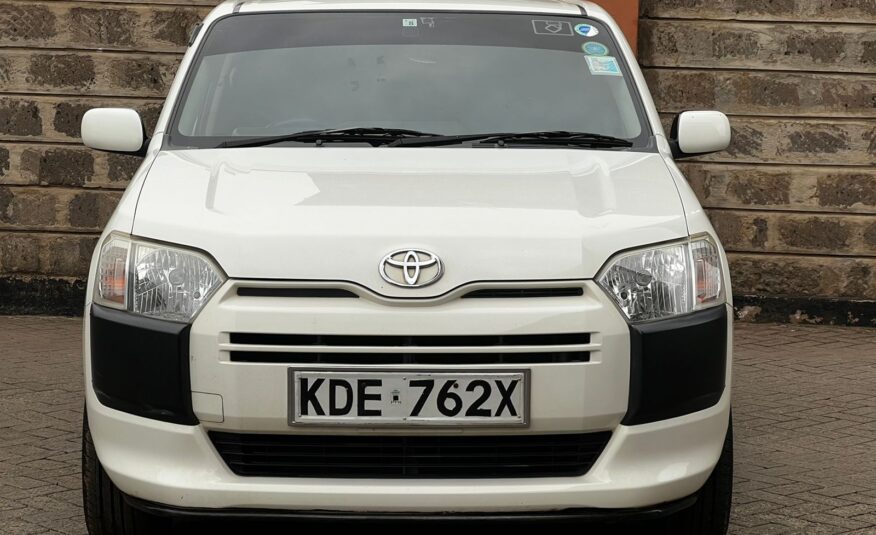 2015 Toyota Succeed