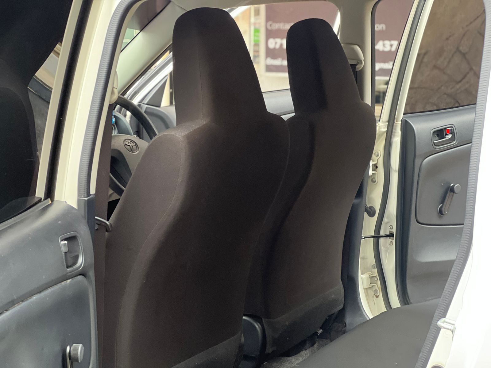 2015 Toyota Succeed