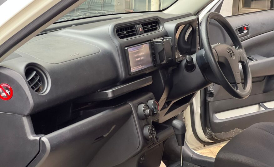 2015 Toyota Succeed