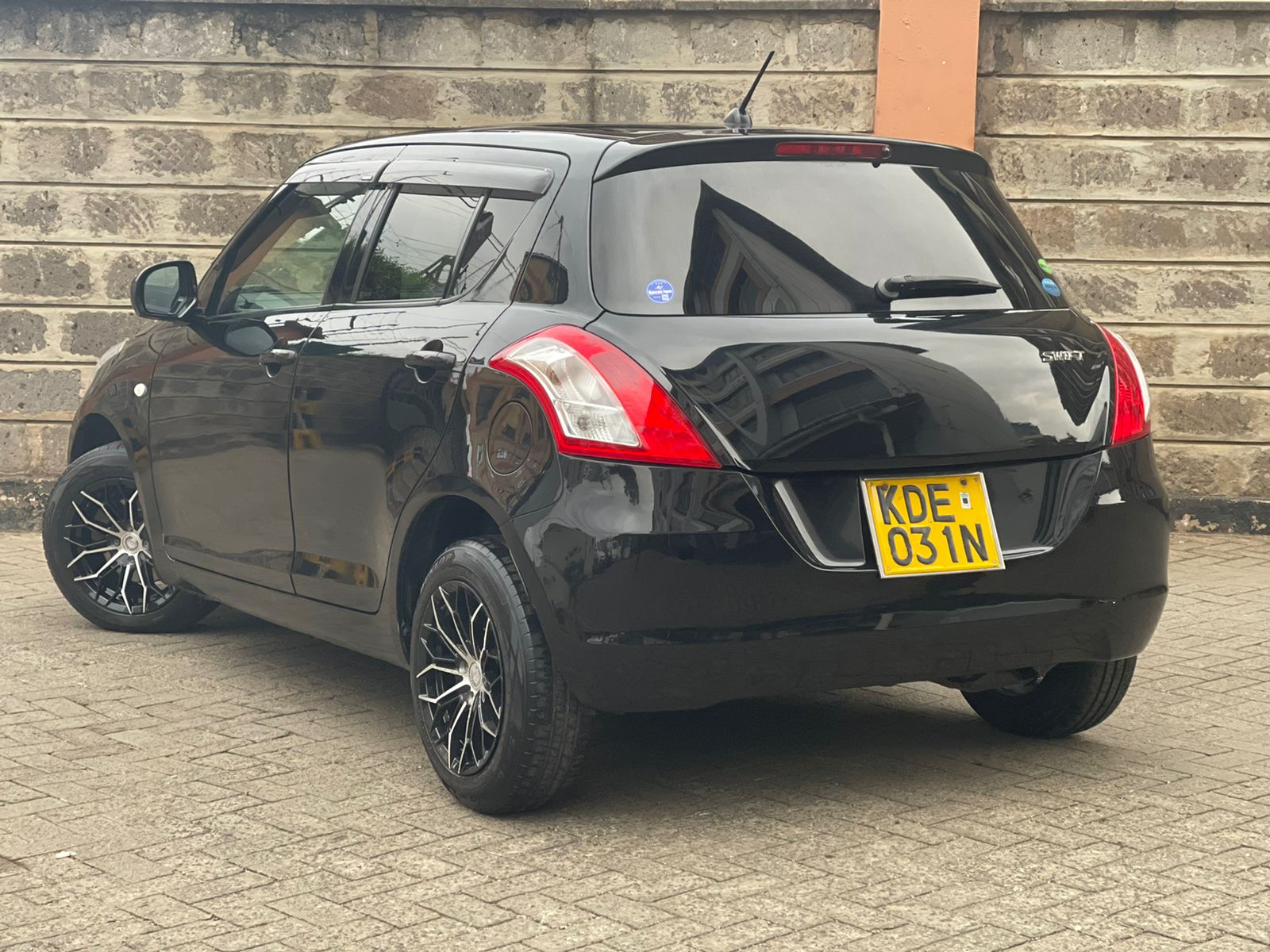 2014 Suzuki Swift