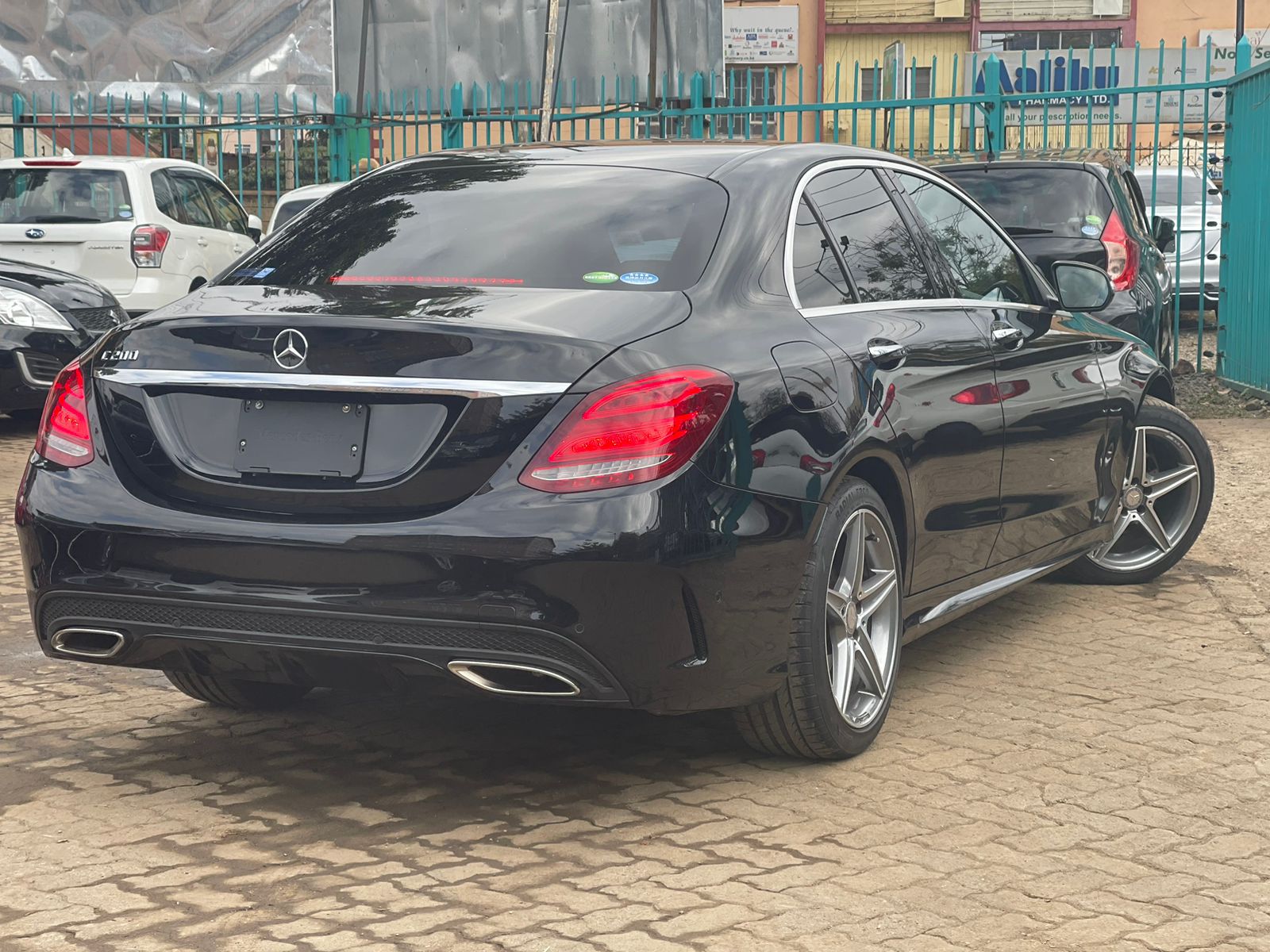 2015 Mercedes-Benz C200