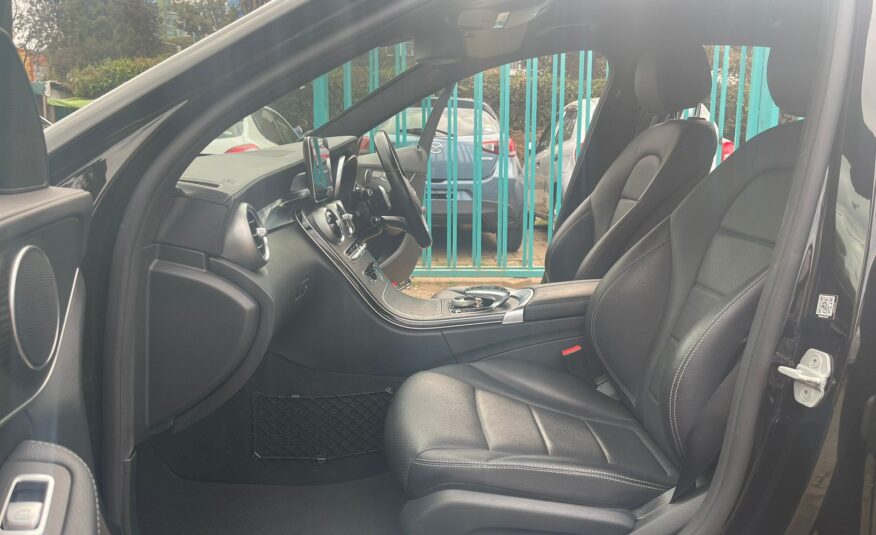 2015 Mercedes-Benz C200