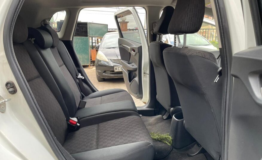2014 Honda Fit Hybrid
