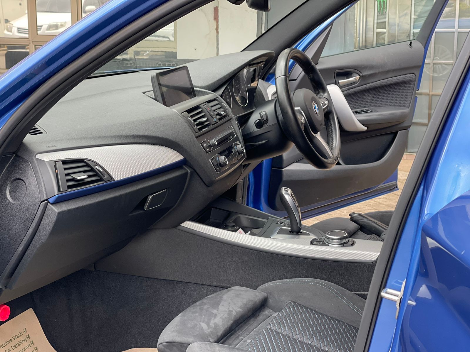 2015 BMW 116I
