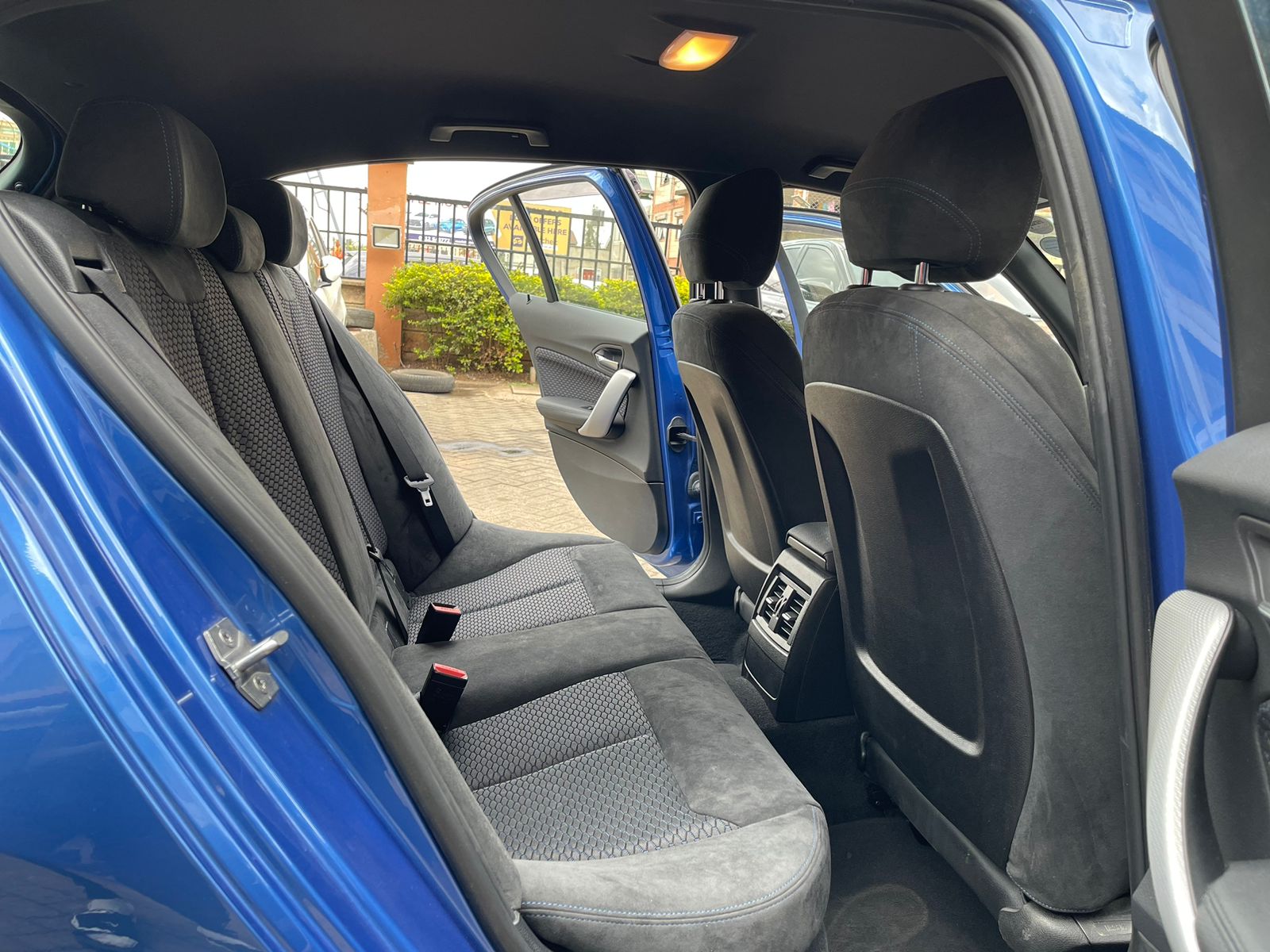 2015 BMW 116I