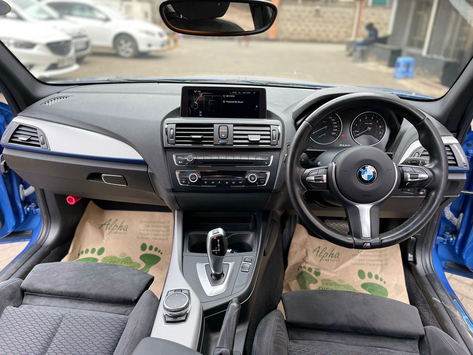 2015 BMW 116I