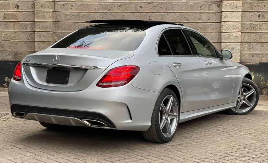 2014 Mercedes-Benz C200
