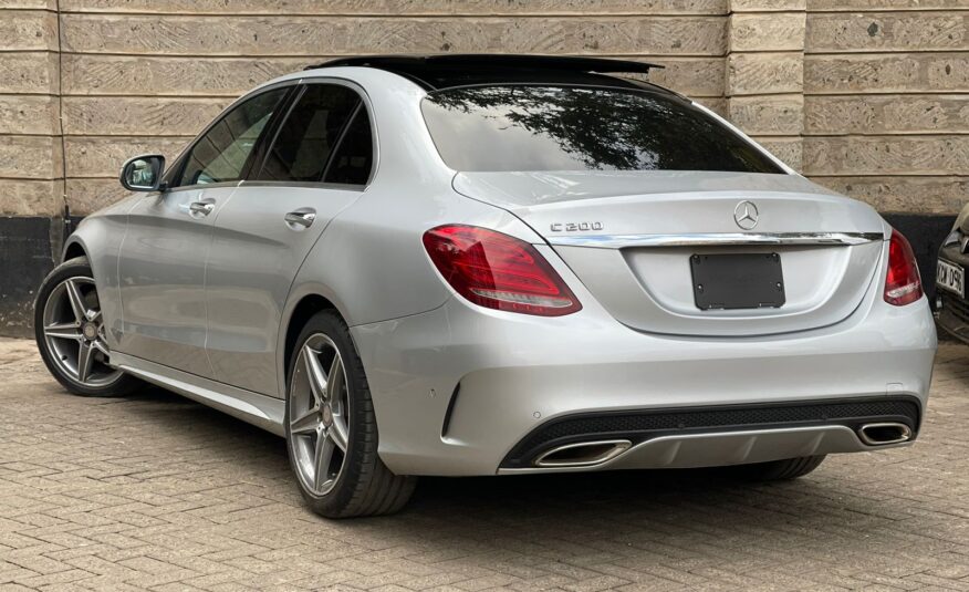 2014 Mercedes-Benz C200