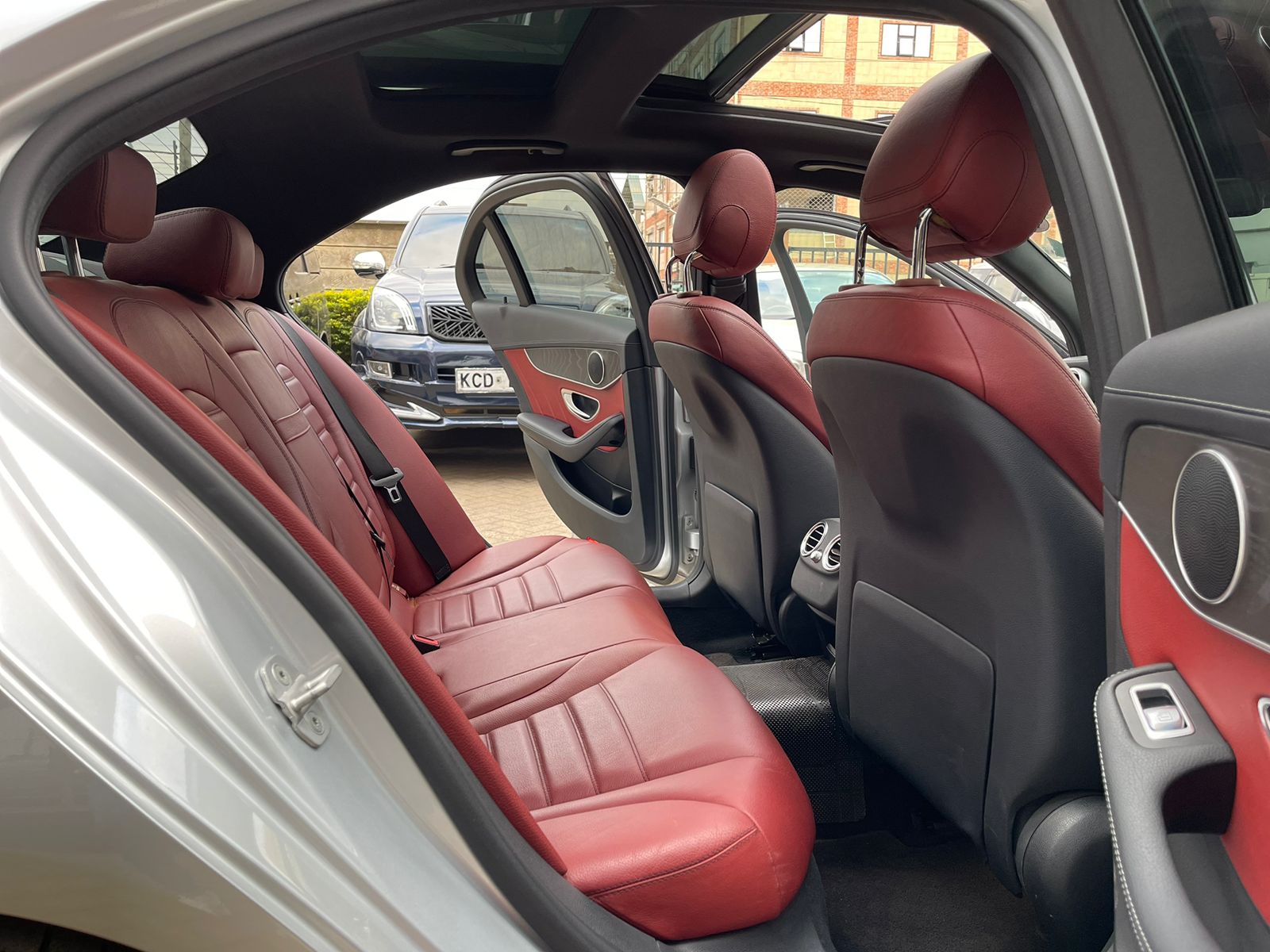 2014 Mercedes-Benz C200