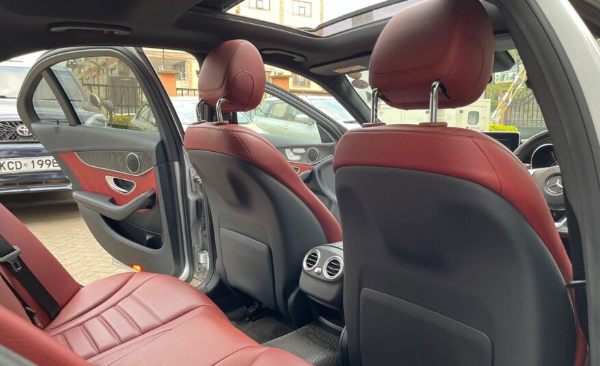 2014 Mercedes-Benz C200