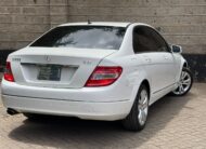 2010 Mercedes-Benz C200