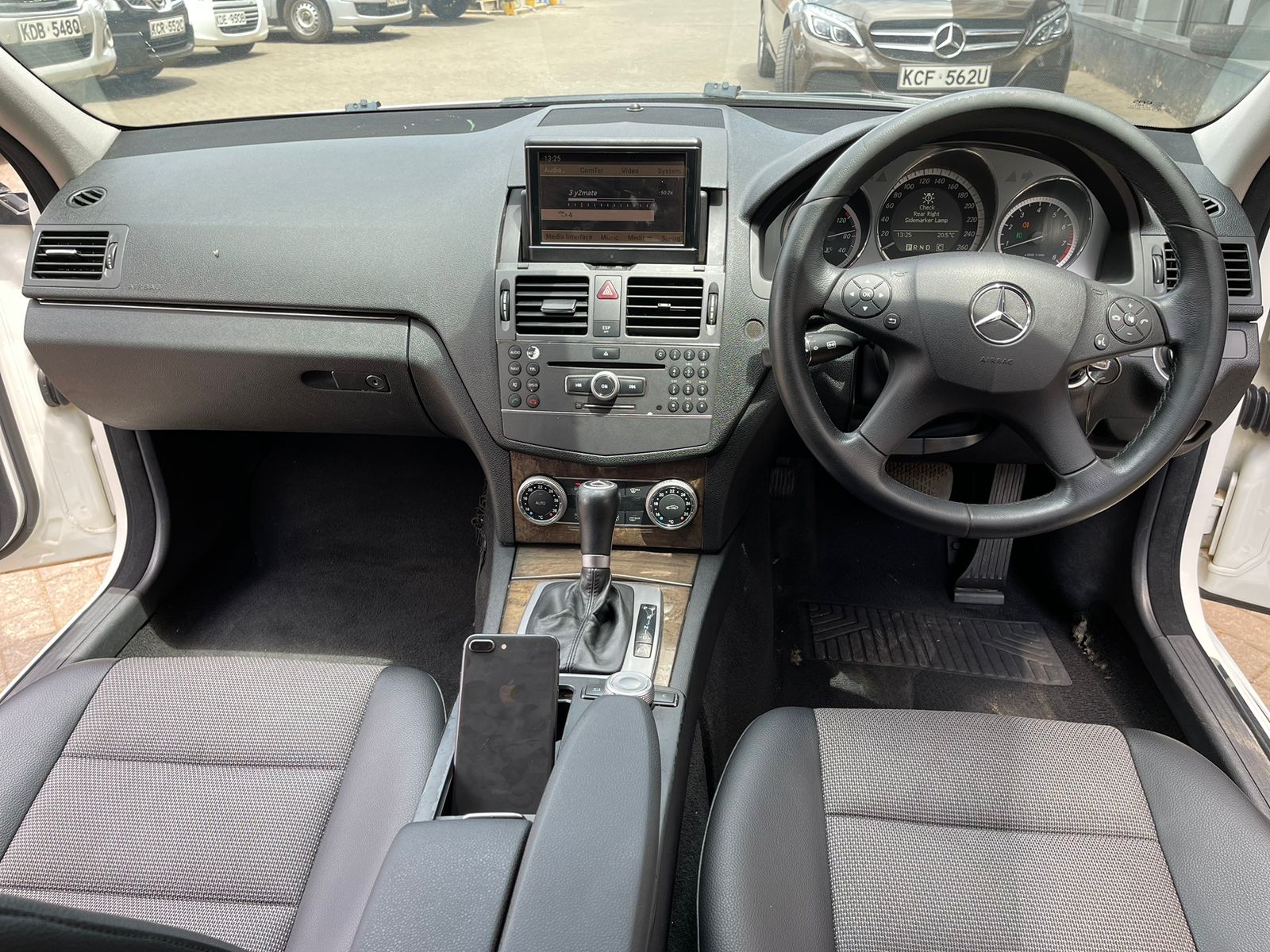 2010 Mercedes-Benz C200