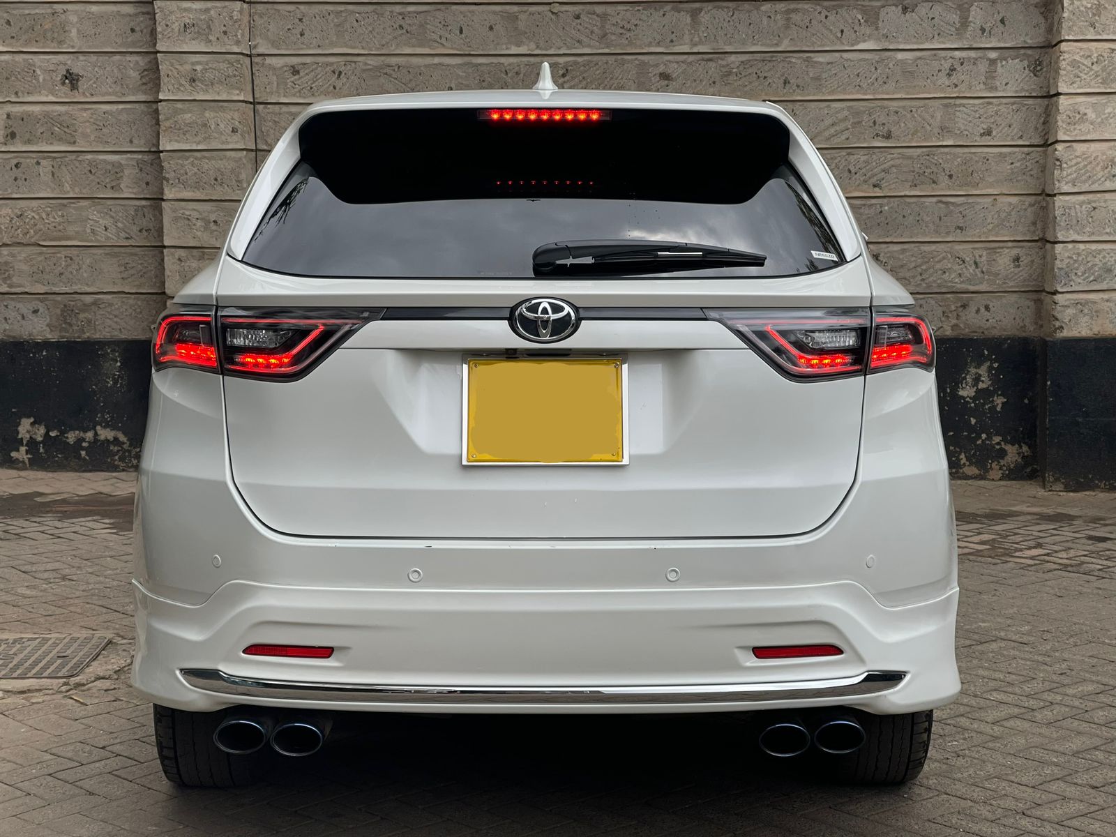 2015 Toyota Harrier Non-Hybrid (Panoramic Sunroof)