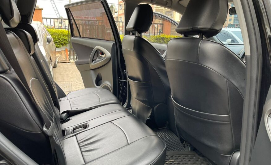 2012 Toyota Vanguard