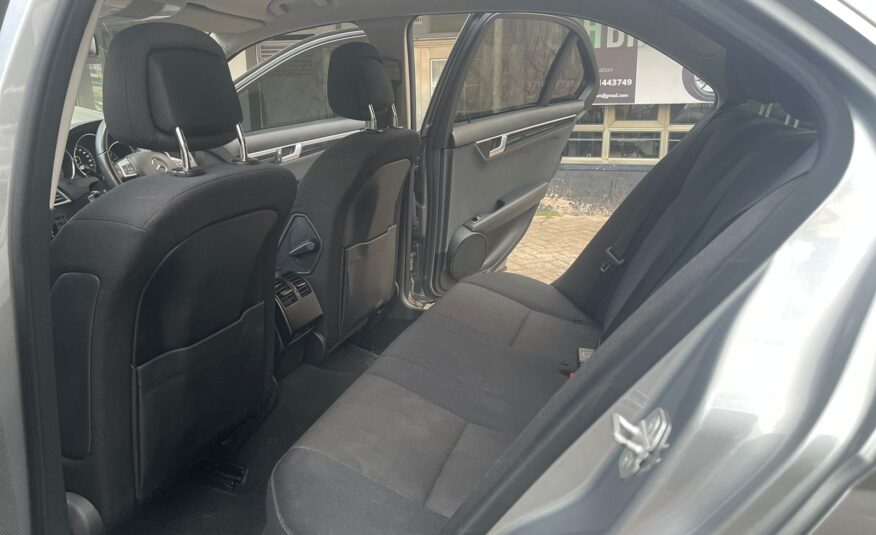 2012 Mercedes Benz C180